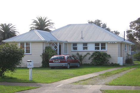 Photo of property in 36 Crewe Crescent, Hokowhitu, Palmerston North, 4410