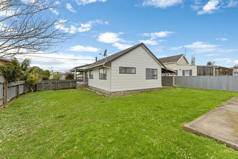 Photo of property in 56 Wilton Street, Levin, 5510
