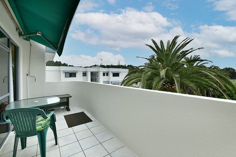 Photo of property in 11f Puriri Avenue, Orewa, 0931