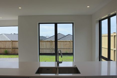 Photo of property in 8 Koropupu Street, Pukekohe, 2120