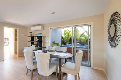 Photo of property in 11 Patiki Place, Omaha, 0986