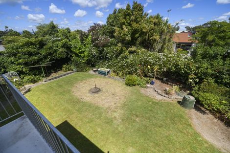 Photo of property in 17 Rennie Avenue, Milson, Palmerston North, 4414