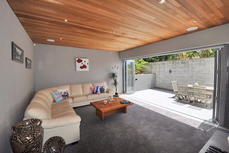 Photo of property in 116 Lax Crescent, Leigh, 0985