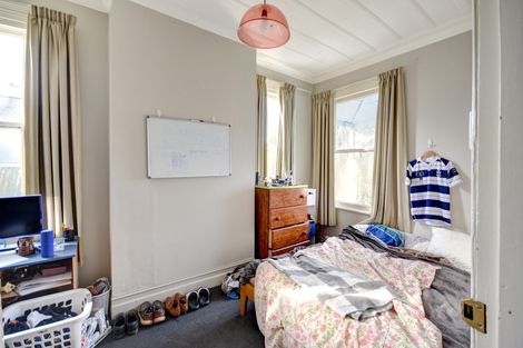 Photo of property in 44 Heriot Row, Dunedin Central, Dunedin, 9016