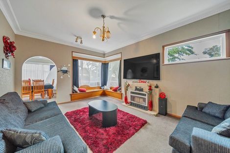 Photo of property in 4 Goodson Place, Hawera, 4610