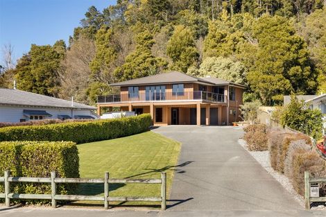 Photo of property in 103 Main Rd Havelock, Havelock, 7100