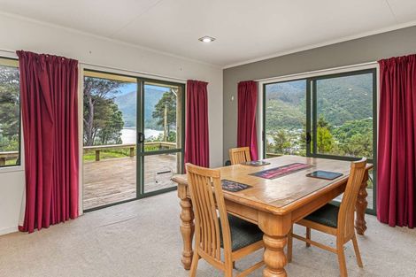 Photo of property in 3 Soucis Lane, Okiwi Bay, French Pass, 7193