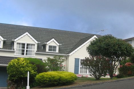 Photo of property in 17 Amapur Drive, Khandallah, Wellington, 6035