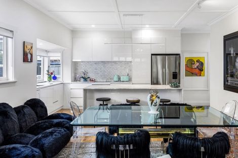 Photo of property in 35 William Denny Avenue, Westmere, Auckland, 1022