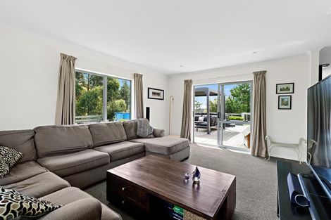 Photo of property in 152 West Road, Kaukapakapa, 0873