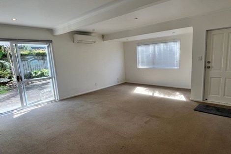 Photo of property in 17 Thurston Place, Bucklands Beach, Auckland, 2012