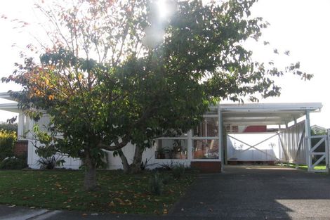 Photo of property in 62 Wai-iti Crescent, Woburn, Lower Hutt, 5010