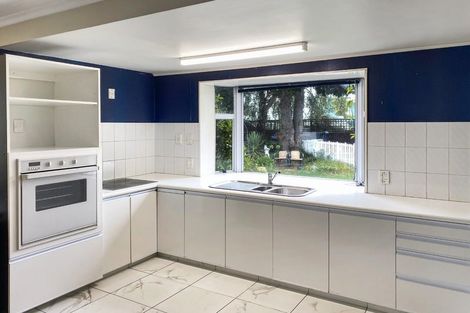 Photo of property in 5 Clarevale Street, Burwood, Christchurch, 8083