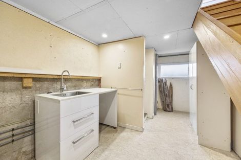 Photo of property in 17 Constitution Street, Dunedin Central, Dunedin, 9016