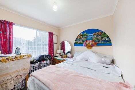 Photo of property in 70 Meadowvale Drive, Levin, 5510