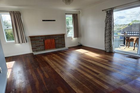 Photo of property in 21 Parker Avenue, New Lynn, Auckland, 0600