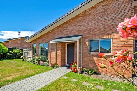 Photo of property in 14 Fulham Street, Islington, Christchurch, 8042