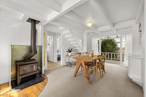 Photo of property in 12a Bankart Street, Raglan, 3225