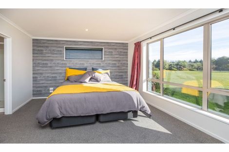 Photo of property in 7 Macdonalds Lane, Waikuku, Rangiora, 7473