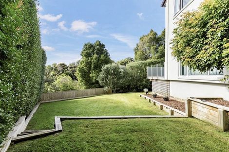 Photo of property in 168 Kittiwake Drive, Schnapper Rock, Auckland, 0632