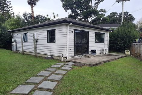Photo of property in 82a Woodglen Road, Glen Eden, Auckland, 0602