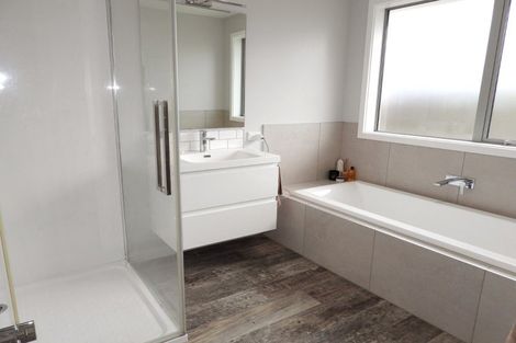 Photo of property in 17 Gordon Street, Weston, Oamaru, 9401