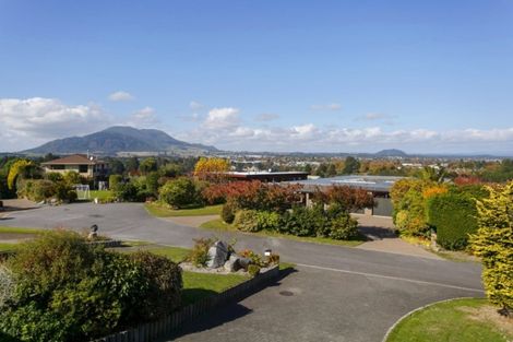 Photo of property in 8 Bracken Row, Rangatira Park, Taupo, 3330