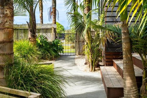 Photo of property in 64 Jack Boyd Drive, Mangawhai Heads, Mangawhai, 0573