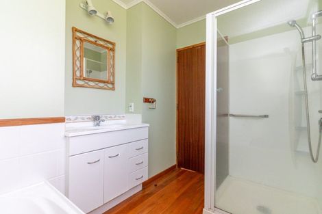 Photo of property in 23 Aorangi Road, Paeroa, 3600