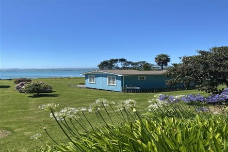 Photo of property in 253 Pouewe Street, Kawhia, 3889