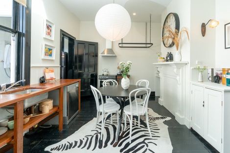 Photo of property in 21 Saint Mary Street, Thorndon, Wellington, 6011