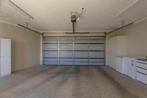 Photo of property in 22 North Ridge Drive, Oamaru North, Oamaru, 9400