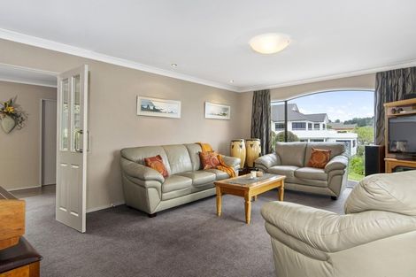 Photo of property in 36 Downing Place, Welcome Bay, Tauranga, 3112