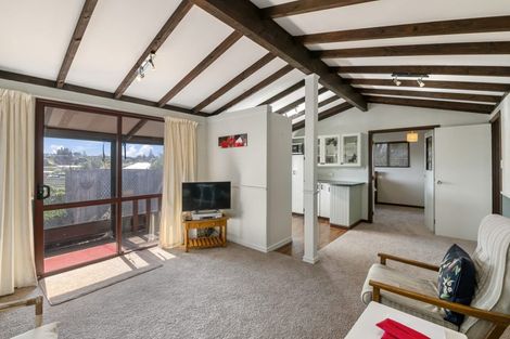 Photo of property in 67 Waimea Road, Waikanae Beach, Waikanae, 5036