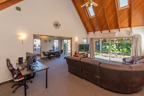Photo of property in 57 Lakewood Drive, Burwood, Christchurch, 8083