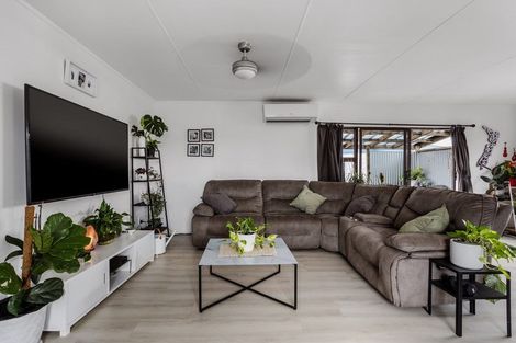 Photo of property in 14 Alpha Avenue, Coastlands, Whakatane, 3120