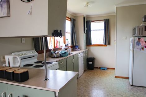 Photo of property in 21 Glendale Crescent, Holmes Hill, Oamaru, 9401