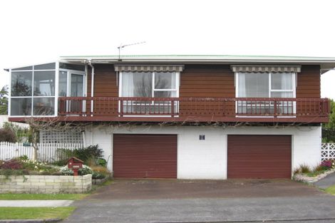 Photo of property in 51 Nevada Drive, Merrilands, New Plymouth, 4312
