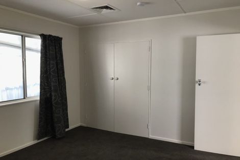 Photo of property in 40 Hamstead Street, Wainuiomata, Lower Hutt, 5014