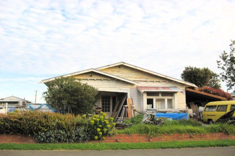 Photo of property in 61 Bignell Street, Gonville, Whanganui, 4501