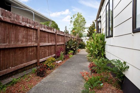 Photo of property in 5 Tadley Court, Goodwood Heights, Auckland, 2105