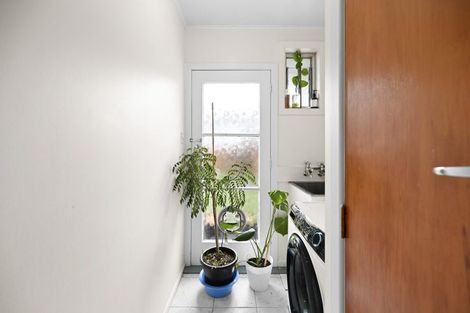 Photo of property in 10 Hibiscus Avenue, Hamilton Lake, Hamilton, 3204