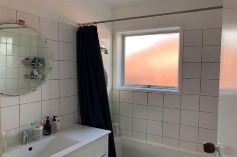 Photo of property in 1 Ihaka Place, Papatoetoe, Auckland, 2104