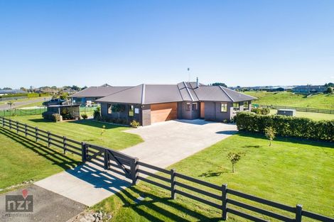 Photo of property in 115 Mount Taylor Drive, Feilding, 4775
