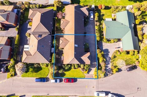 Photo of property in 1/5 Cottesmore Close, Burnside, Christchurch, 8053