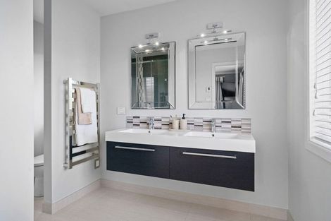 Photo of property in 10 Pengover Avenue, Leamington, Cambridge, 3432