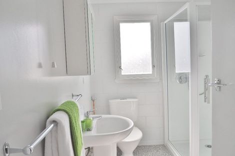 Photo of property in 4/72 Landing Road, Whakatane, 3120