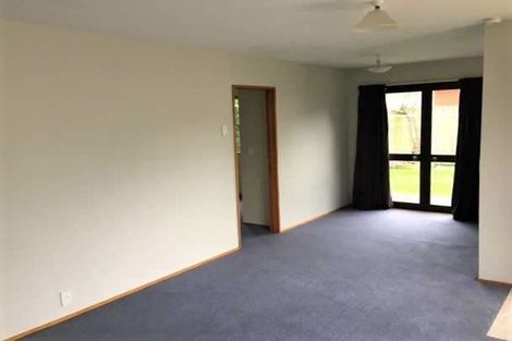 Photo of property in 8 Homer Place, Upper Riccarton, Christchurch, 8041