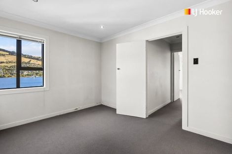 Photo of property in 4 Bewley Avenue, Macandrew Bay, Dunedin, 9014