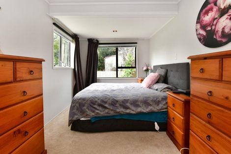 Photo of property in 30 Downer Street, Helensville, 0800